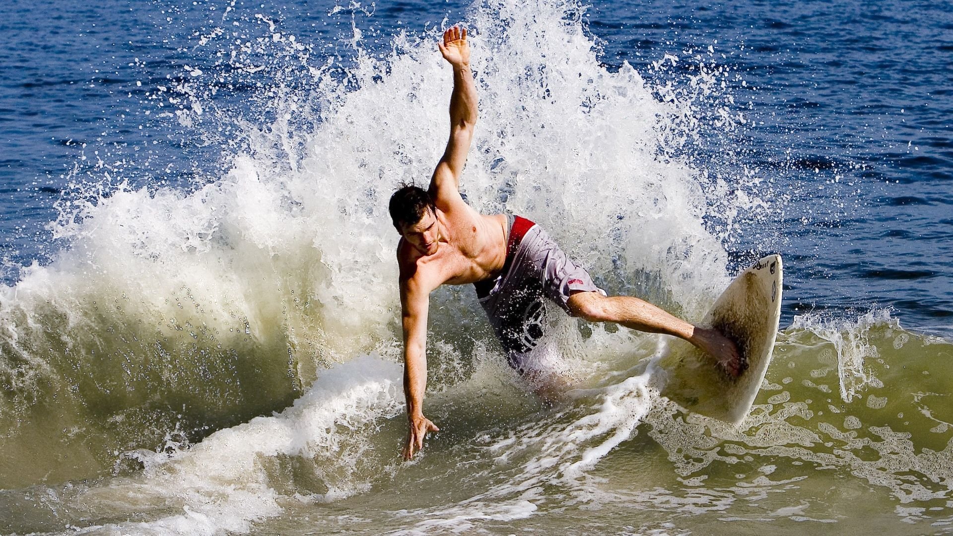 从被嘲“草台班子”到燃爆鸟巢,KPL九年逆袭堪比爽文